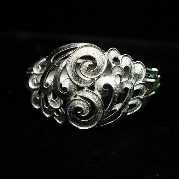 BRUSHED SILVERTONE SCROLLWORK HINGED CUFF -JBHTSG2